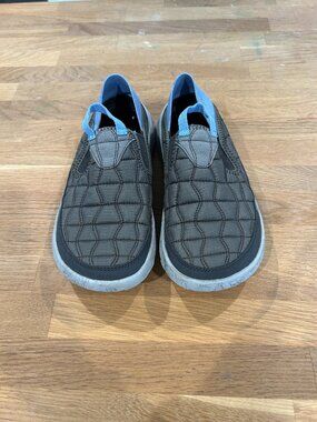 Womens Merrell Hut Moc Camp Shoe Size 7 in Blue and Gray